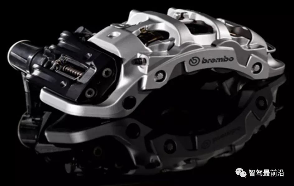 中国海警位我国黄岩岛海域成功查扣1艘运毒船